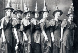Kostum Halloween di tahun 1900 an 