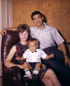 Bruce Lee, Istrinya Linda dan anaknya Brandon Lee